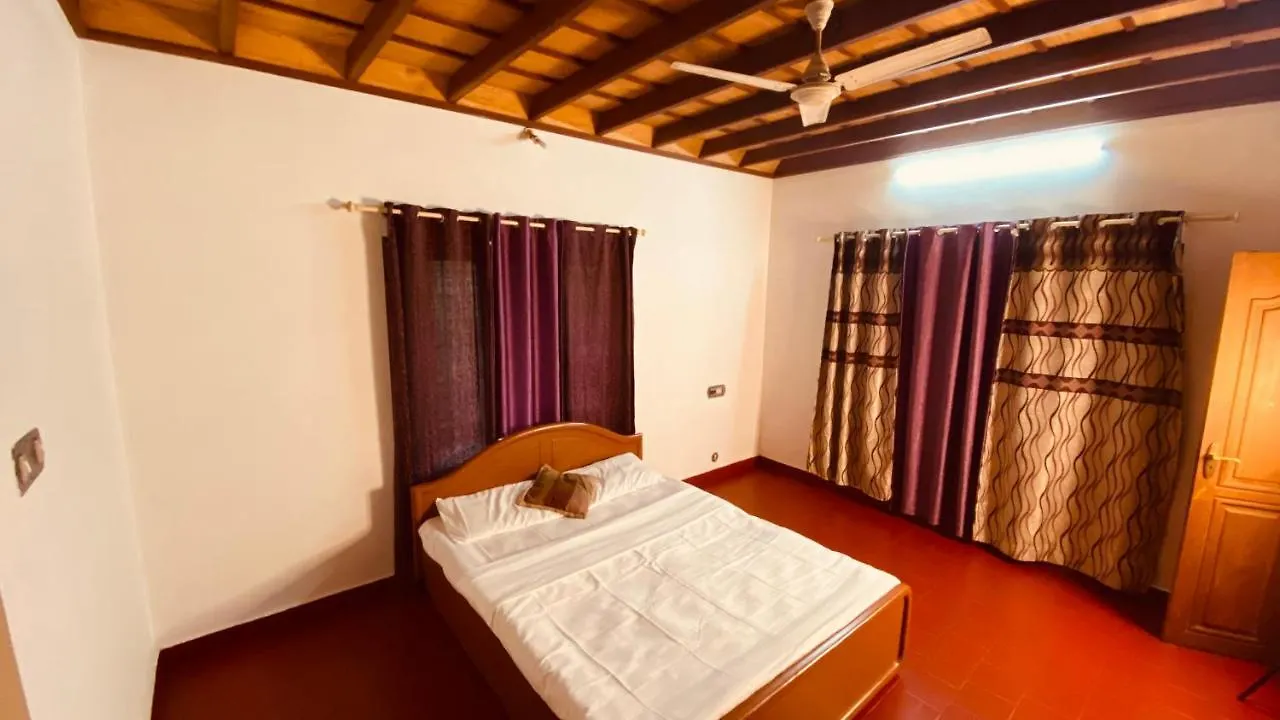 Chamba Homestay Pappinisseri 0*,  India